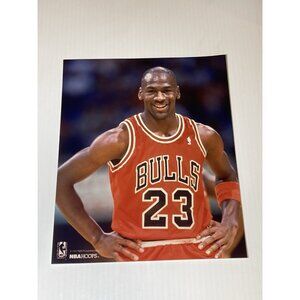 1990 NBA Hoops Michael Jordan Photo 8x10 Smiling Pose Chicago Bulls